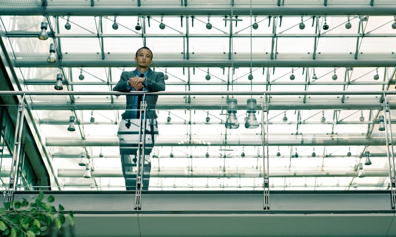 Stepping onto the balcony to align priorities
