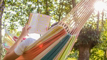 Summer Reading for Leaders: The Insight Experience Way-featured-image