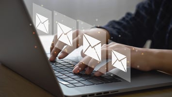 Practical Tips for New Leaders: How to Write a Strong Email-featured-image
